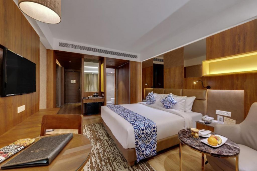 Junagadm: The Fern Leo Resort & Club Junagadh