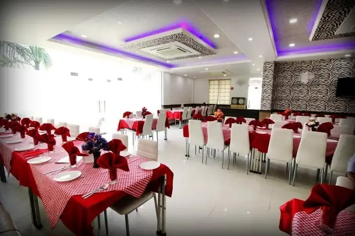 Алвар: Hotel Sunrise Resort
