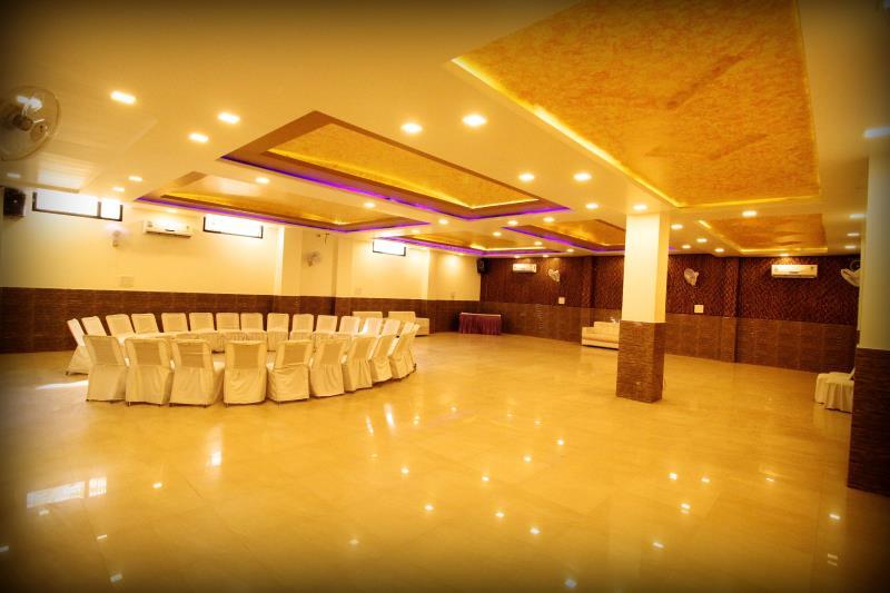 Алвар: Hotel Sunrise Resort