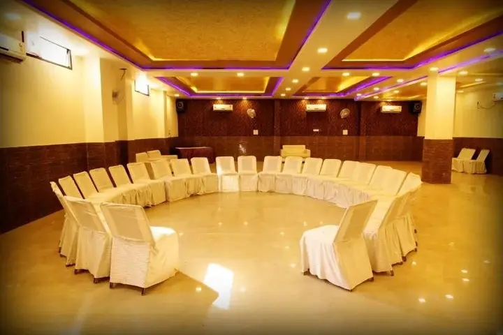 Алвар: Hotel Sunrise Resort