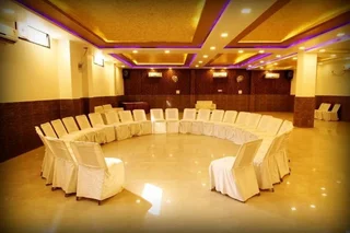 Алвар: Hotel Sunrise Resort