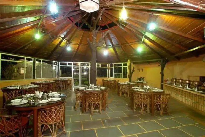 Наинитал: Kanwhizz Hum Tum Resort
