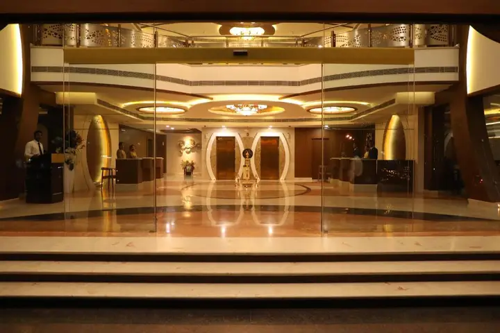 carousel image 5