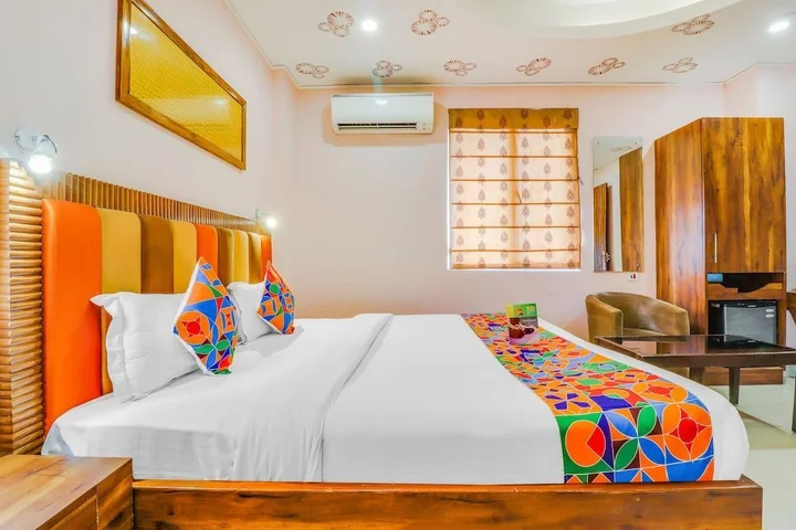 Лакхнау: FabHotel Prime Buddha Residency