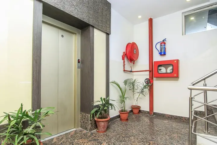 Лакхнау: FabHotel Prime Buddha Residency