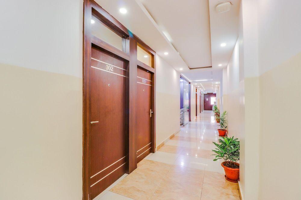 Лакхнау: FabHotel Prime Buddha Residency