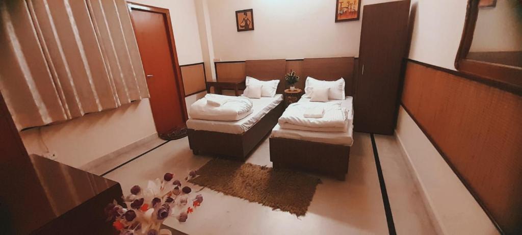 Большая Нойда: Bhambri House Hotel