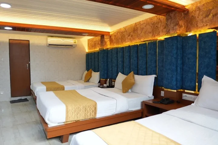 Мумбаи: Hotel Pearl View