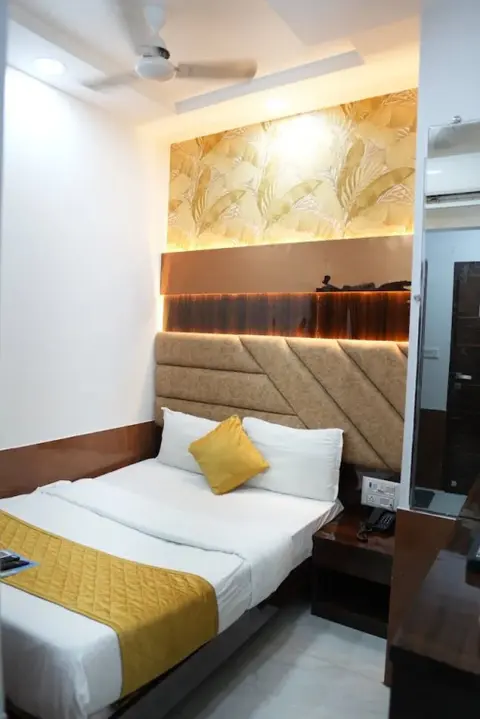 Мумбаи: Hotel Pearl View