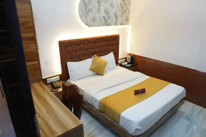 Мумбаи: Hotel Pearl View