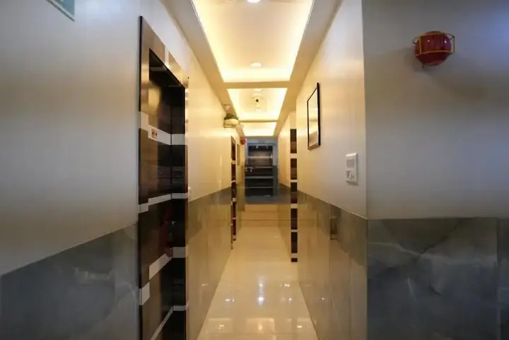 Мумбаи: Hotel Pearl View
