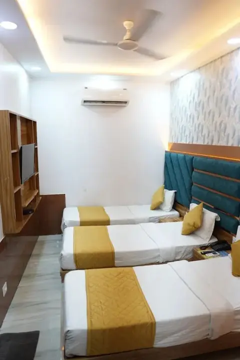 Мумбаи: Hotel Pearl View