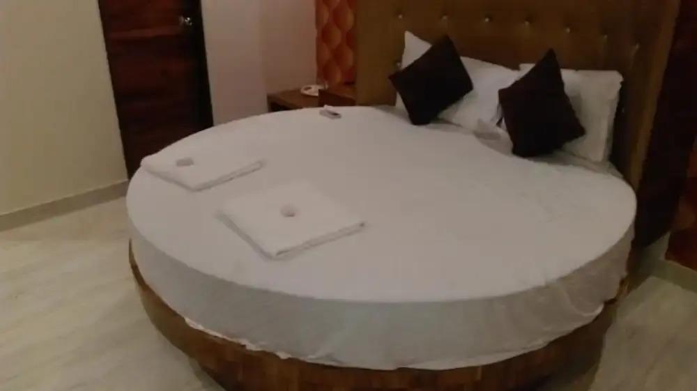 Мумбаи: Hotel Pearl View