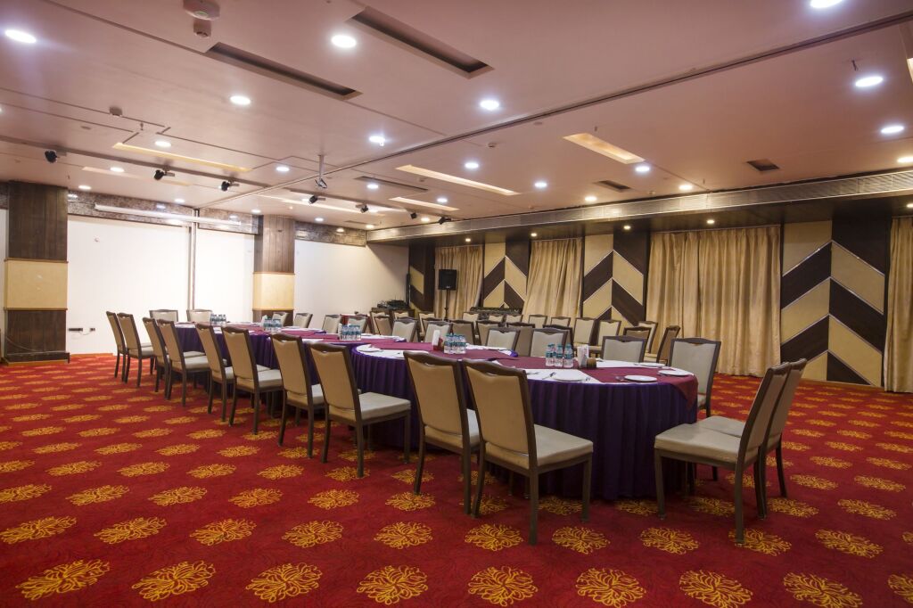 Бхопал: Hotel Shubh Inn