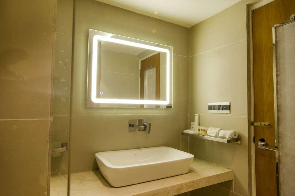 Бхопал: Hotel Shubh Inn
