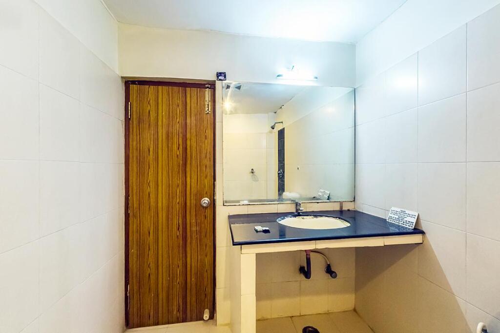 Неллор: Hotel Pavani Residency
