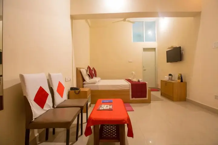 Какабе: KSTDC Hotel Mayura Tala Kaveri
