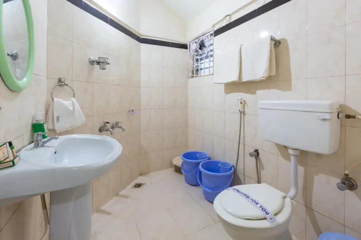 Какабе: KSTDC Hotel Mayura Tala Kaveri