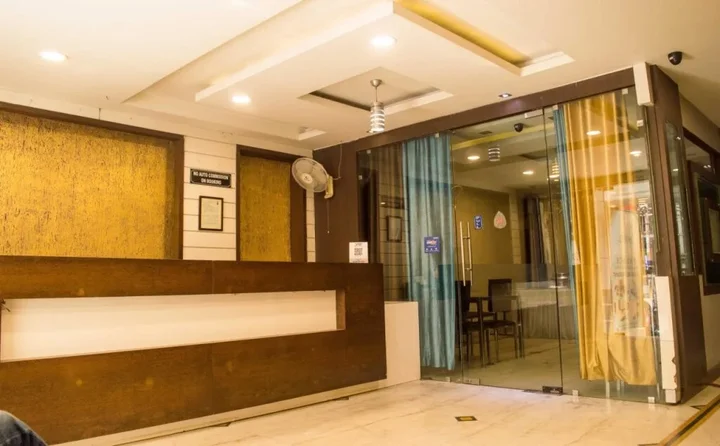 Бхопал: Hotel Ronak Plaza