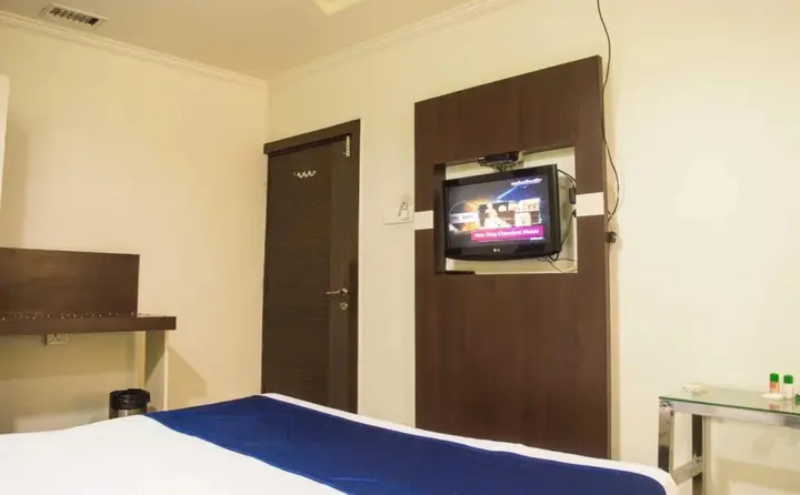 Бхопал: Hotel Ronak Plaza