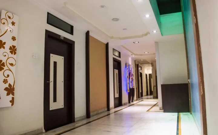 Бхопал: Hotel Ronak Plaza