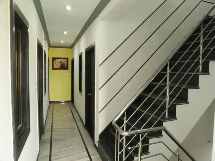 Сирохи: Hotel Shagun