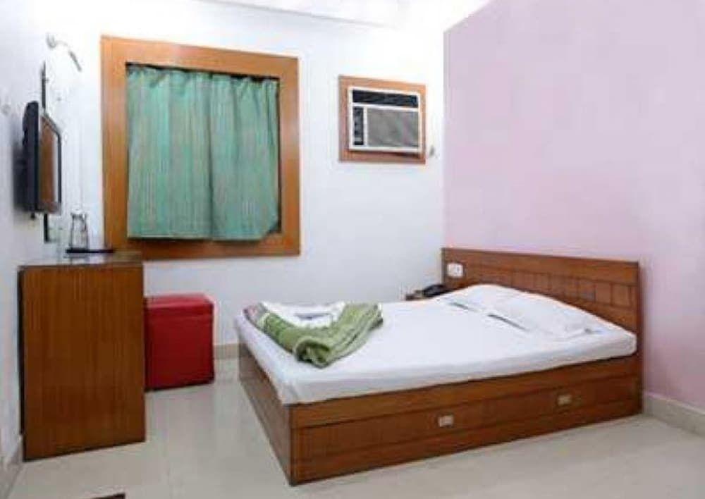 Колката: Hotel Afridi International