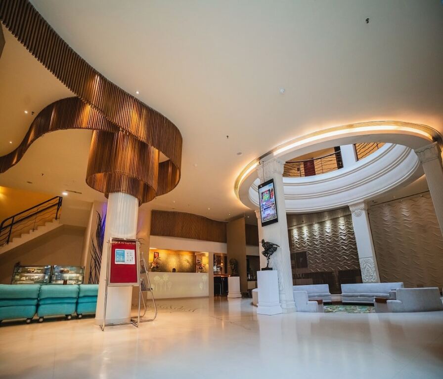 Силигури: Barsana Hotel & Resort