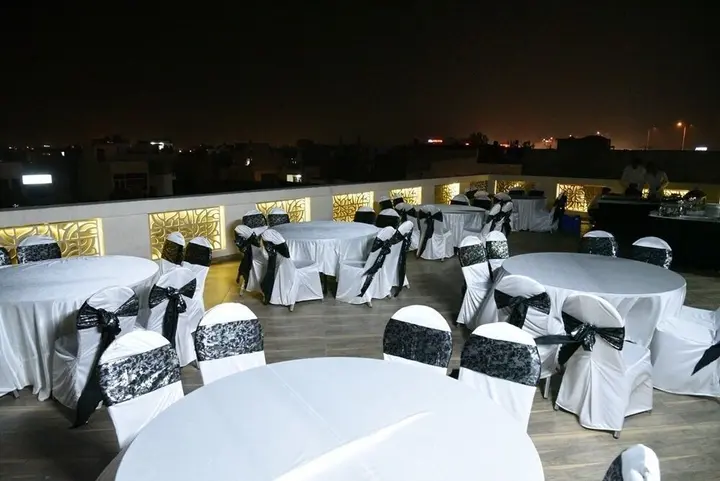 Зиракпур: Hotel Mandarin Square