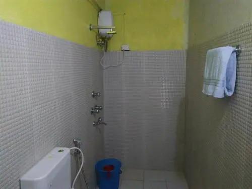 Наябазар: Vikkyz Homestay