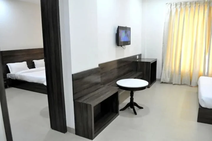 Вриндаван: The Royal Bharti Hotel