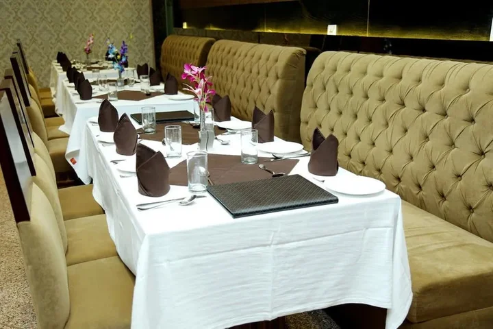 Вриндаван: The Royal Bharti Hotel