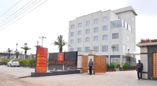 Вриндаван: The Royal Bharti Hotel