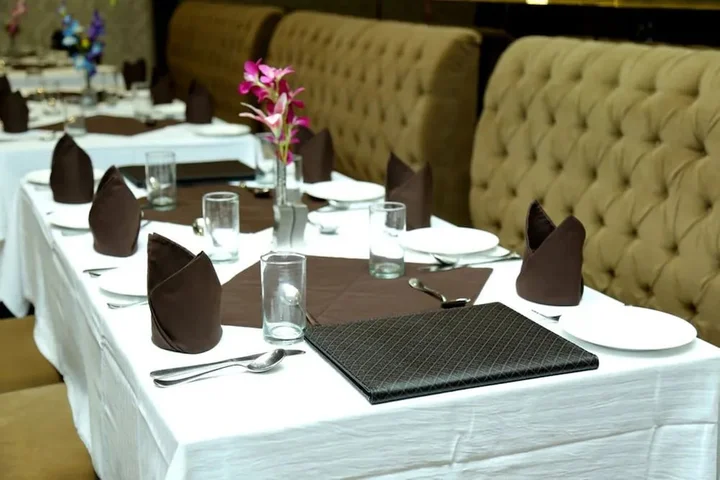 Вриндаван: The Royal Bharti Hotel
