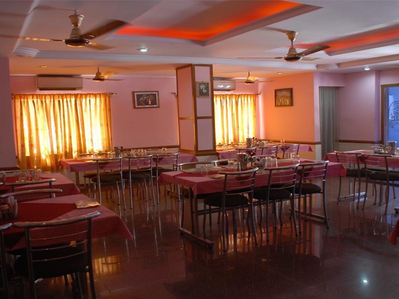 Висакхапатнам: Hotel Dwaraka Inn