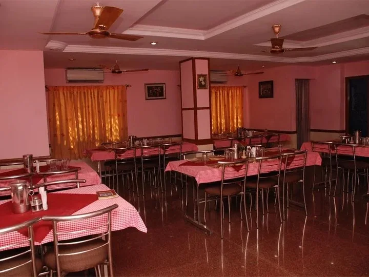 Висакхапатнам: Hotel Dwaraka Inn