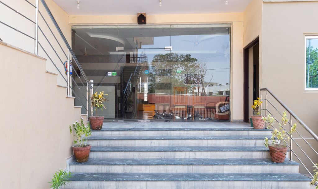 Джайпур: Treebo Dream Palace Near Jaipur International Airport