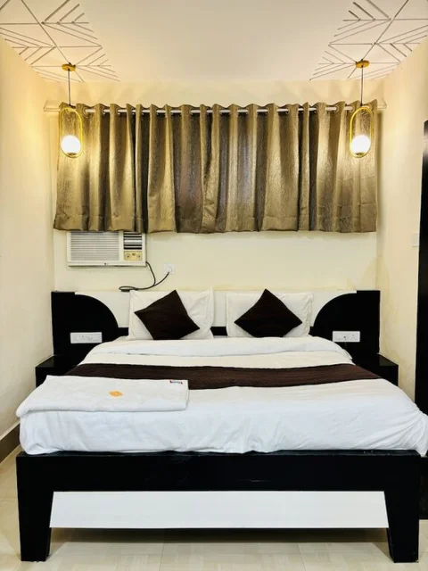 Сатна: hotel mahamaya