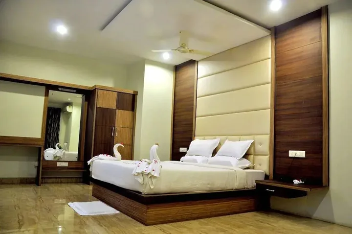 Белпахар: Hotel Suncity Palace