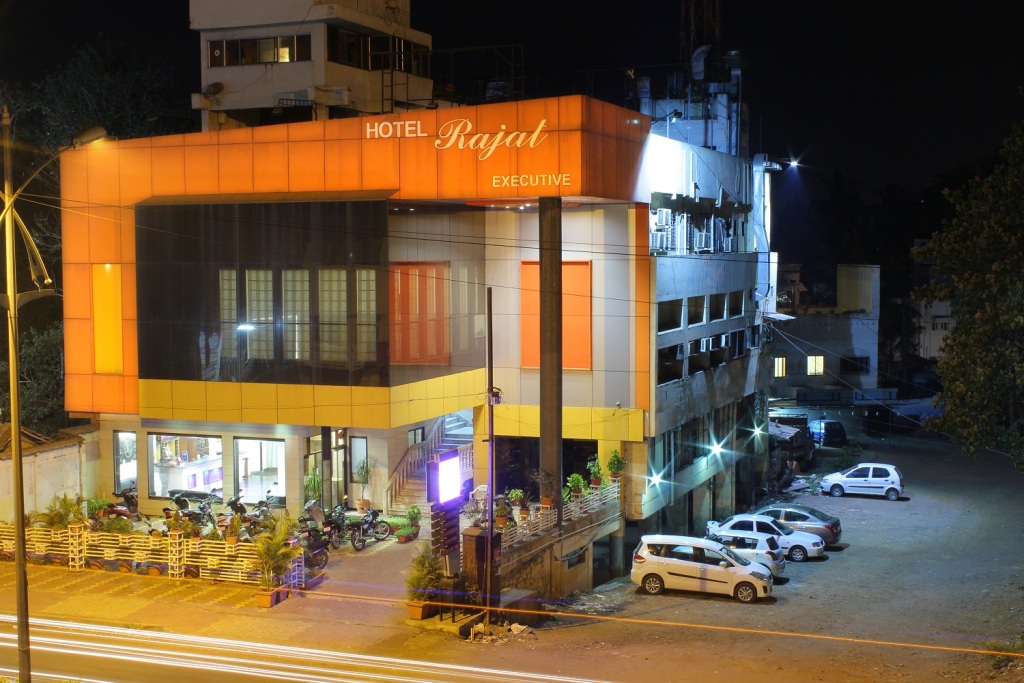 Колхапур: Hotel Rajat Executive