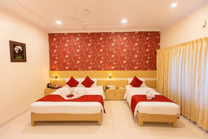 Тутикорин: Hotel DSF GRand PLazas