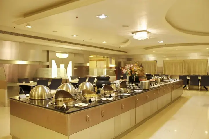 Тутикорин: Hotel DSF GRand PLazas