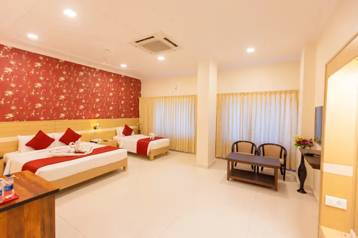 Тутикорин: Hotel DSF GRand PLazas