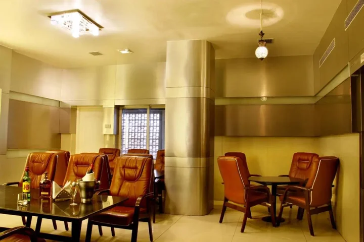 Тутикорин: Hotel DSF GRand PLazas
