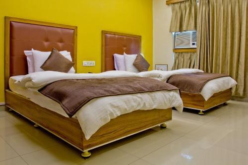 Сурат: Hotel Executive