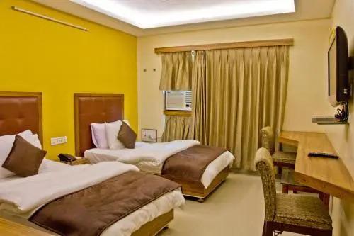 Сурат: Hotel Executive