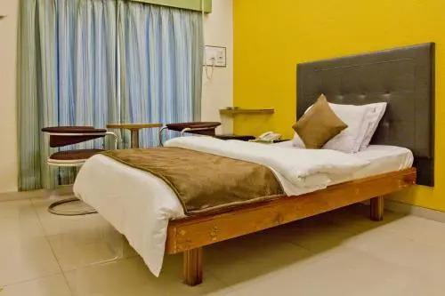 Сурат: Hotel Executive