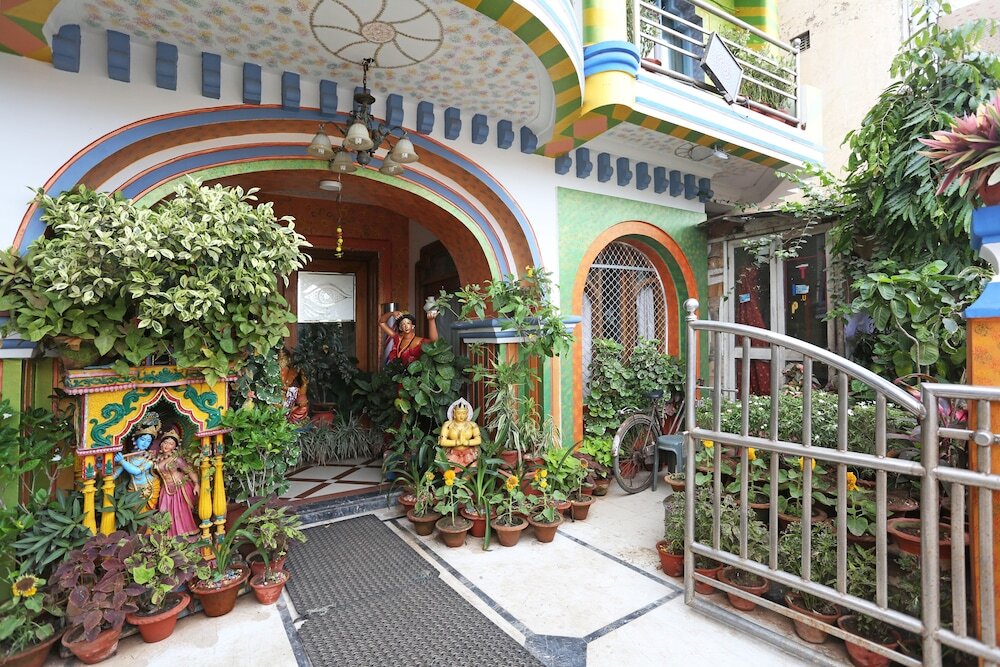 Пури: Hotel Ashraya