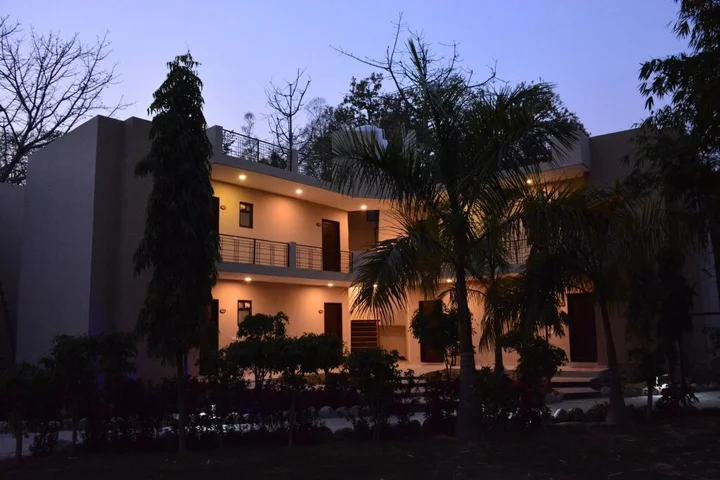 Наинитал: Clarissa Resort