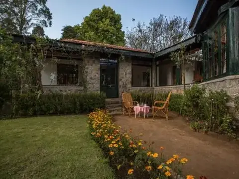 Кодайканал: SaffronStays Kurinji Estate
